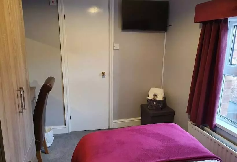 Aamiaismajoitus (B&B) The Braemar Southport