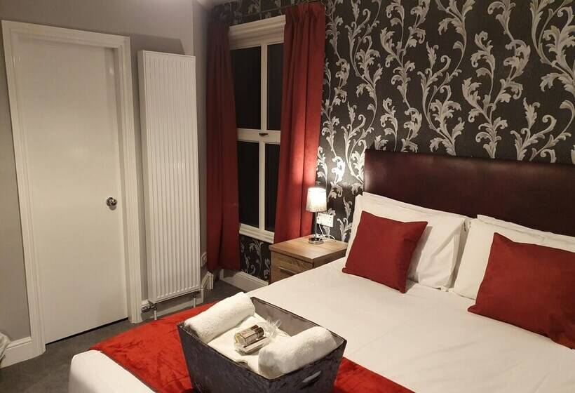 مبيت وإفطار The Braemar Southport