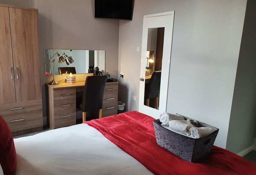 مبيت وإفطار The Braemar Southport