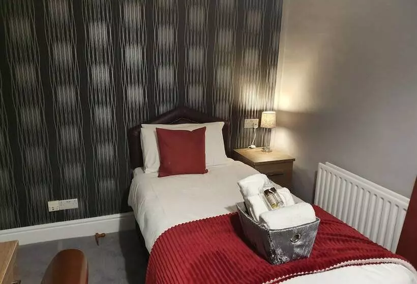 Aamiaismajoitus (B&B) The Braemar Southport