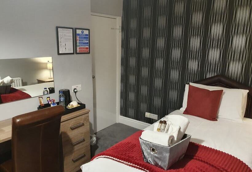 مبيت وإفطار The Braemar Southport