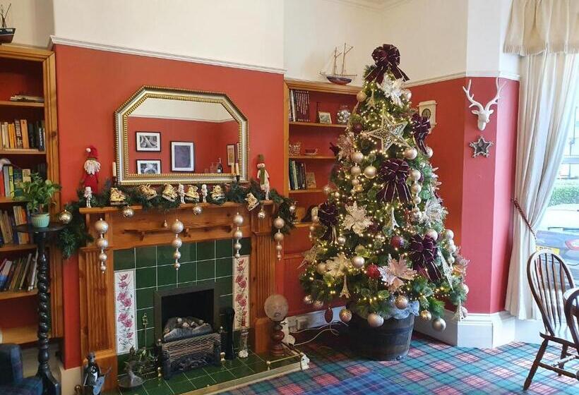 مبيت وإفطار The Braemar Southport