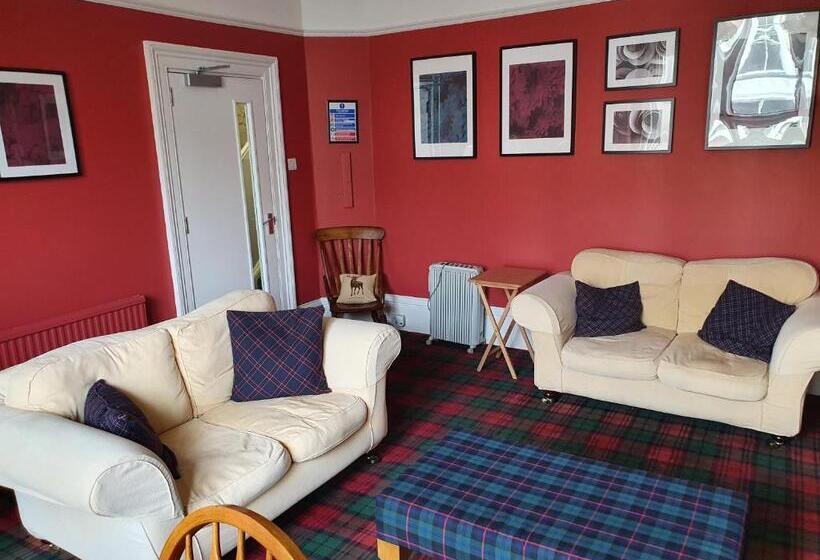 مبيت وإفطار The Braemar Southport