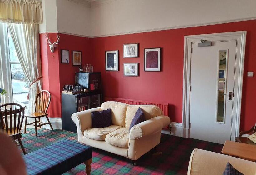 مبيت وإفطار The Braemar Southport