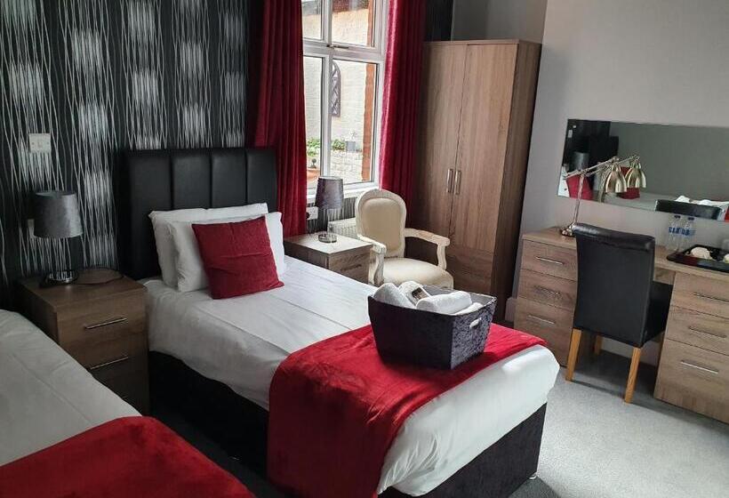 مبيت وإفطار The Braemar Southport