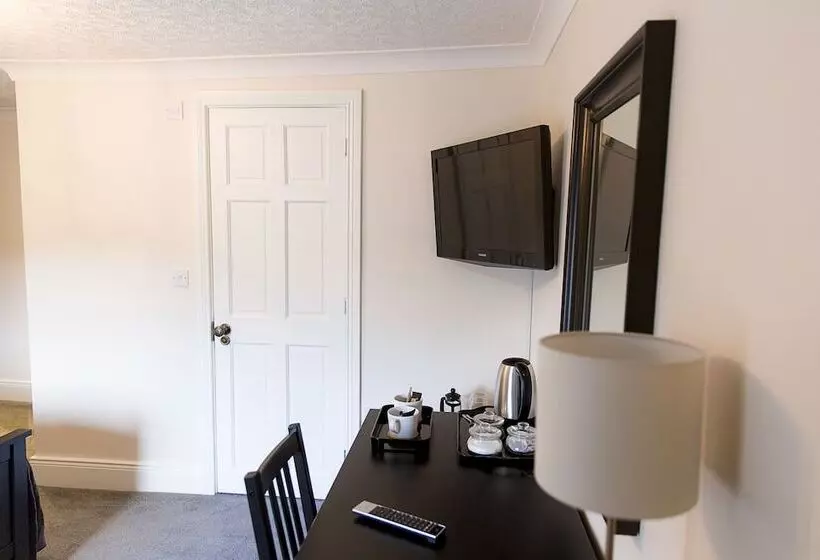 Majatalo Belford House Self Check In Rooms