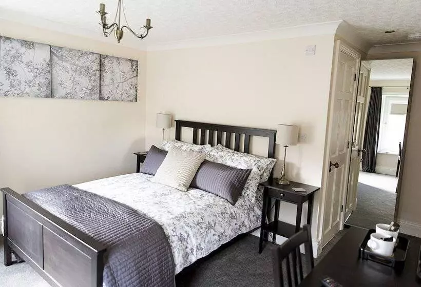 Majatalo Belford House Self Check In Rooms