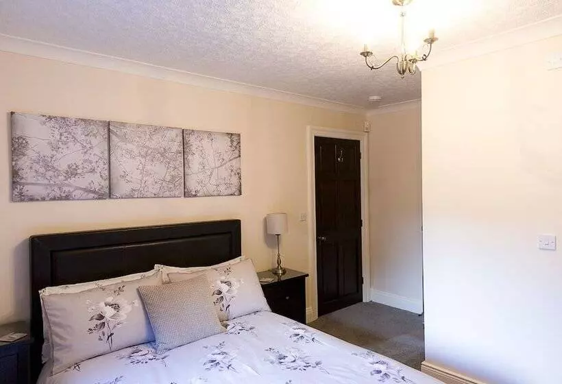 Majatalo Belford House Self Check In Rooms