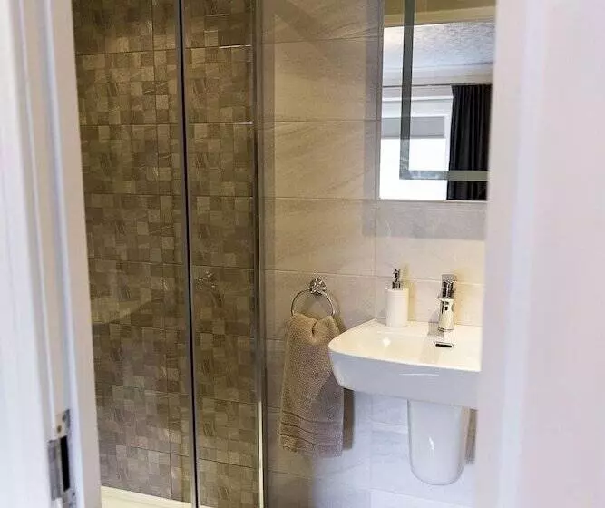 Majatalo Belford House Self Check In Rooms