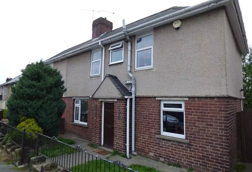 Majatalo Birdholme House