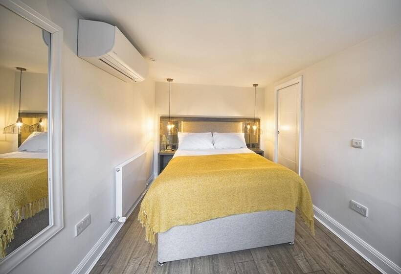 호스텔 José Pizarro The Swan Inn