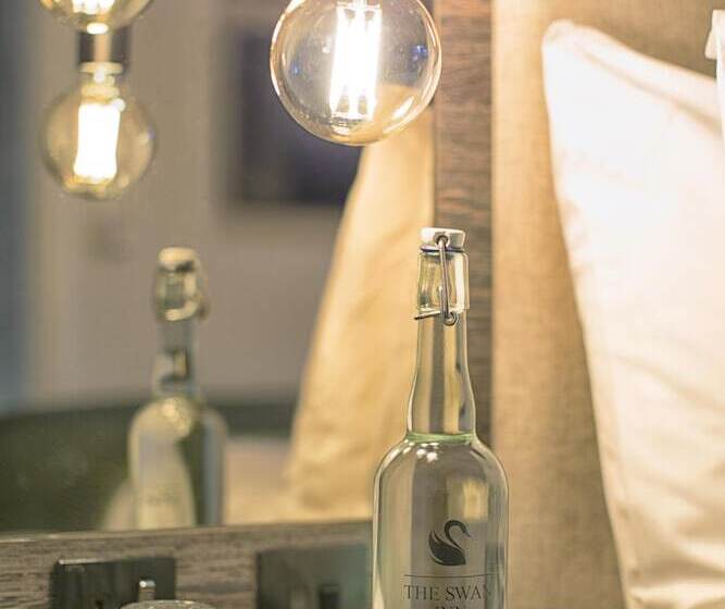 호스텔 José Pizarro The Swan Inn