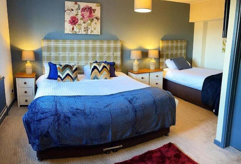 호스텔 The Coach And Horses Inn