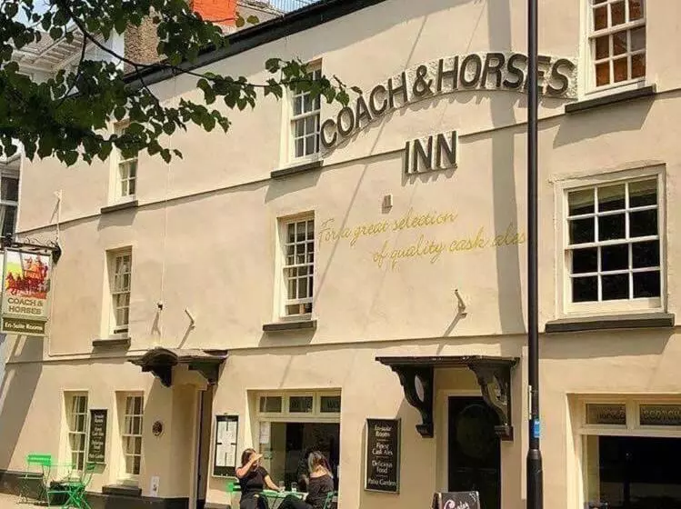 Retkeilymaja The Coach And Horses Inn