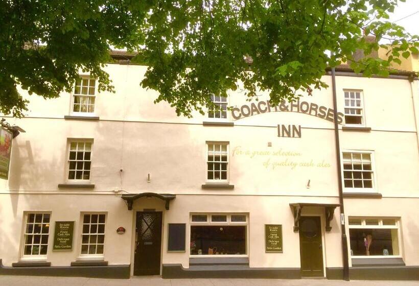 호스텔 The Coach And Horses Inn