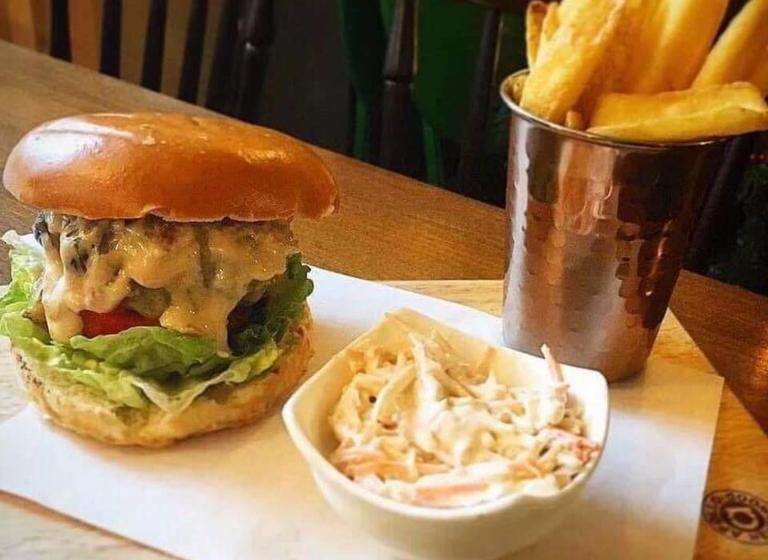 호스텔 The Coach And Horses Inn