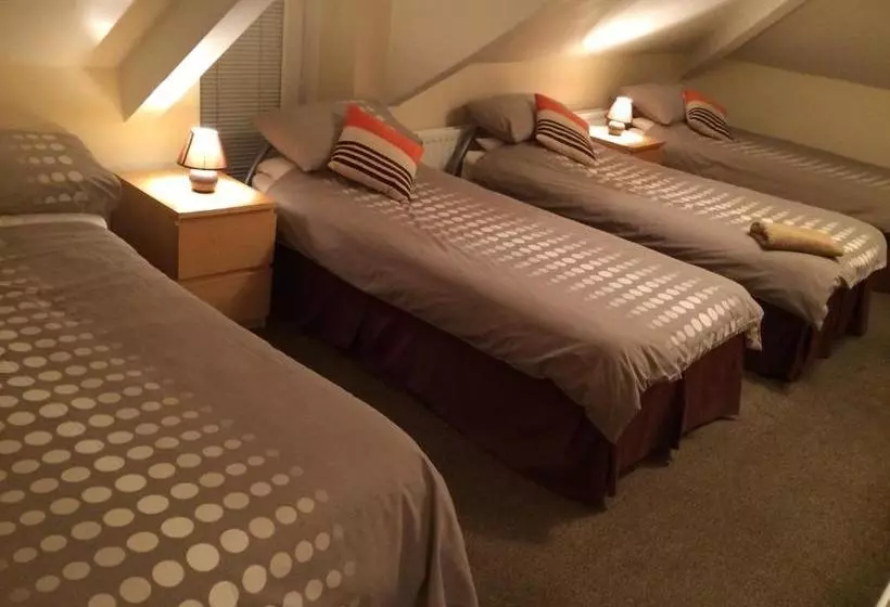ペンション Melrose Guest House
