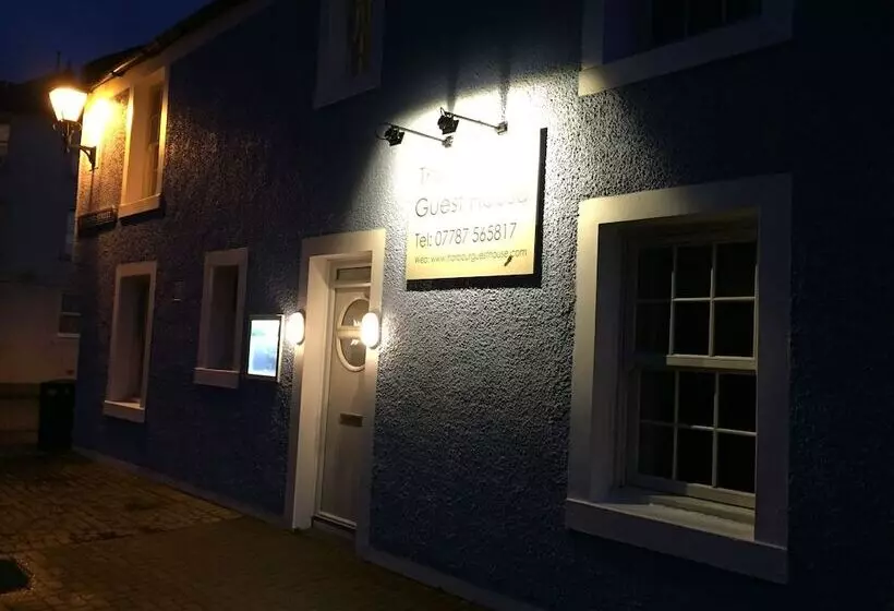 Majatalo The Harbour Guest House