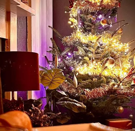 Retkeilymaja Farr Bay Inn