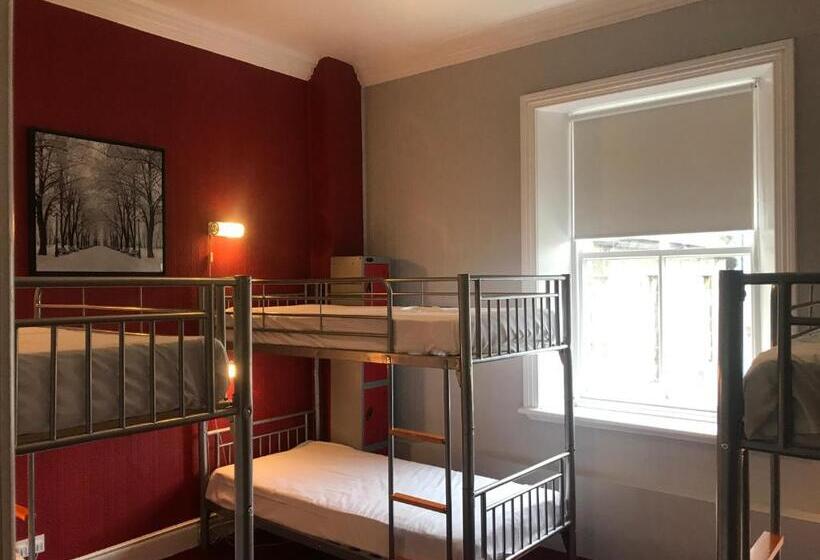 Общежитие Newcastle House Rothbury