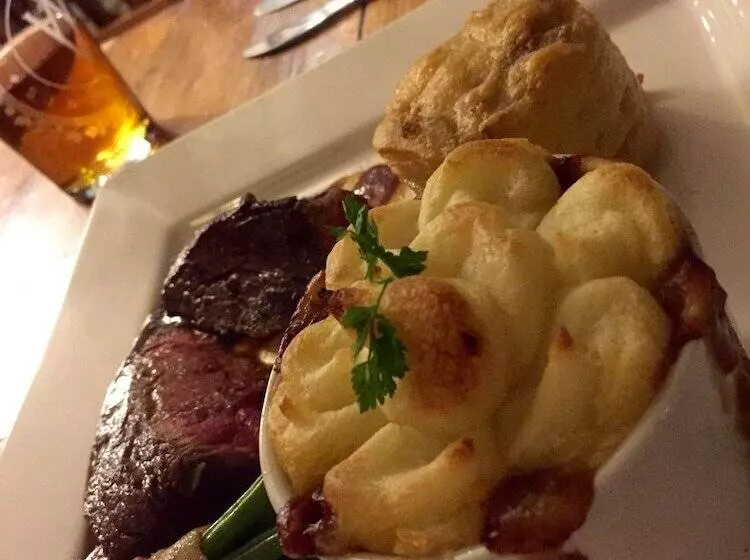 Retkeilymaja The New Court Inn