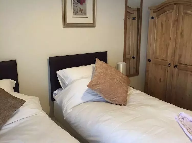 Retkeilymaja The New Court Inn