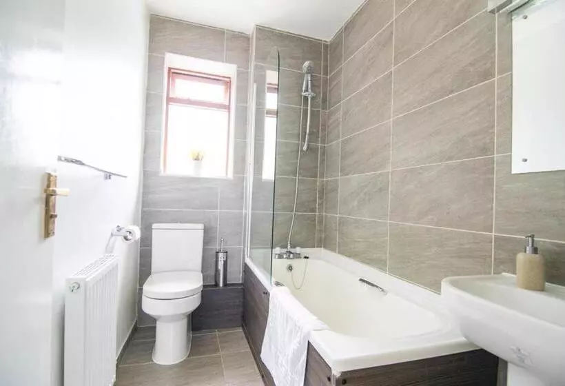 Retkeilymaja The Residence @ Jaipur