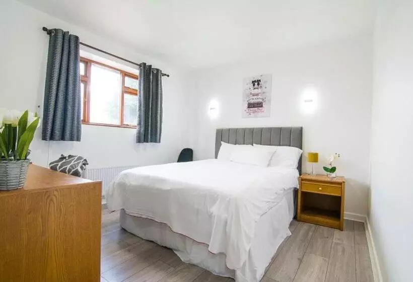 Retkeilymaja The Residence @ Jaipur