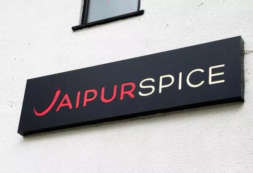 Retkeilymaja The Residence @ Jaipur