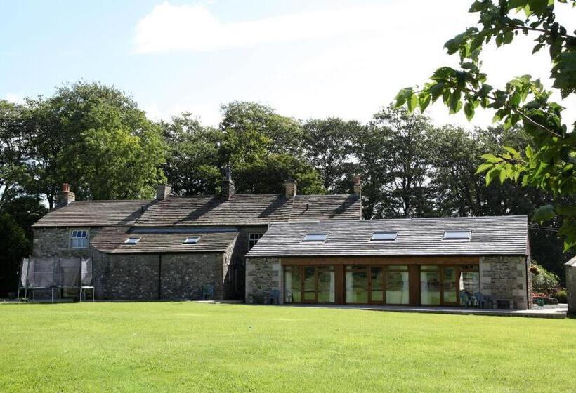 مبيت وإفطار Green Grove Country House