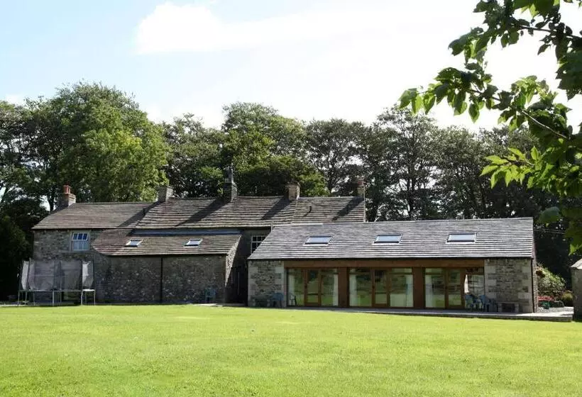 Aamiaismajoitus (B&B) Green Grove Country House