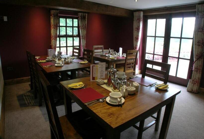 مبيت وإفطار Green Grove Country House