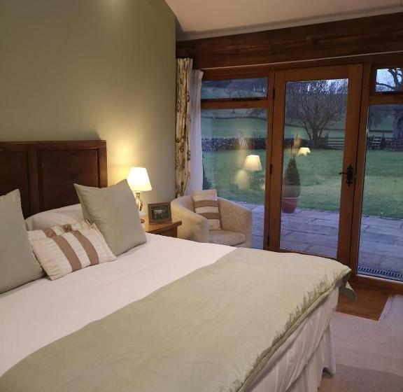 مبيت وإفطار Green Grove Country House