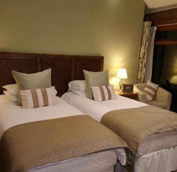 مبيت وإفطار Green Grove Country House