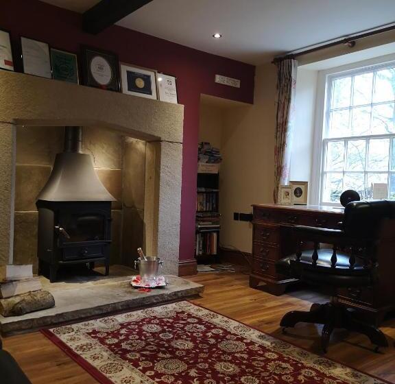 مبيت وإفطار Green Grove Country House