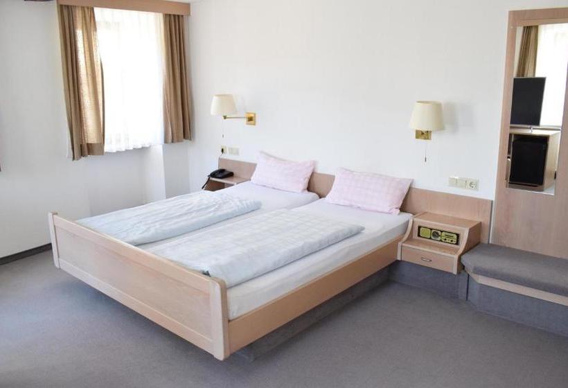 Отель Dominikaner