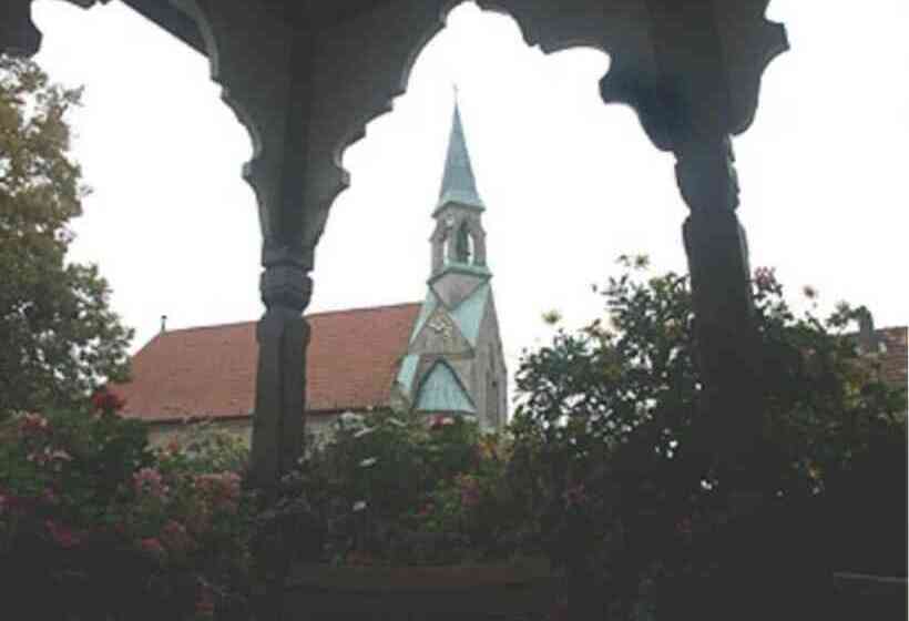 Отель Gasthaus Zur Linde