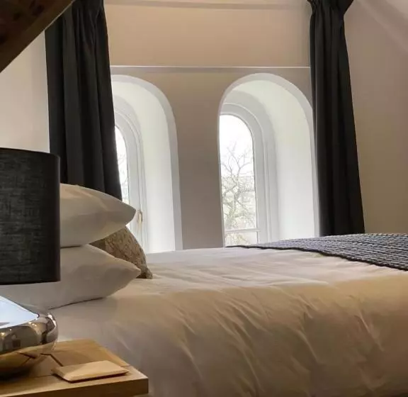 Majatalo Caemorgan Mansion