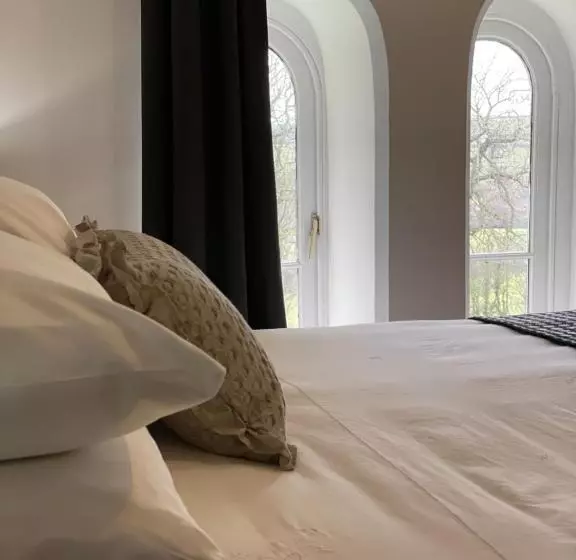 Majatalo Caemorgan Mansion