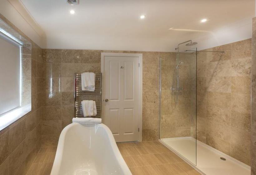 Пансион Druid House