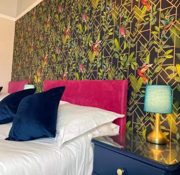 پانسیون The Bayridge Guest House