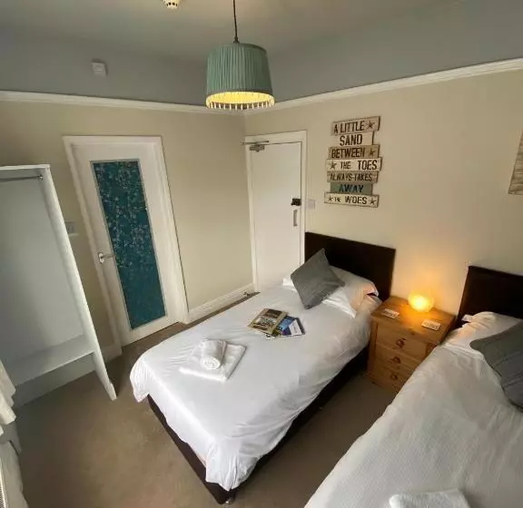 پانسیون The Bayridge Guest House