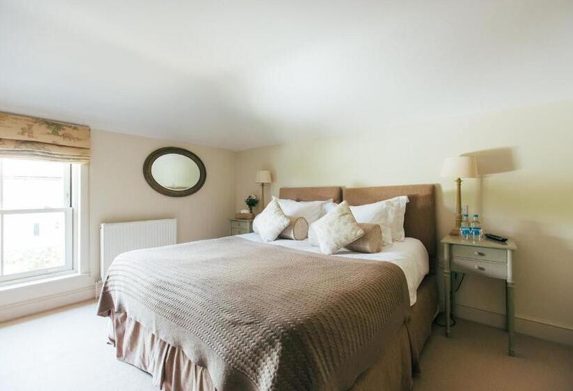 膳宿费 The East End Arms