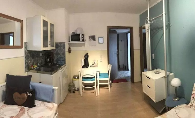 Retkeilymaja Gästehaus Kampik