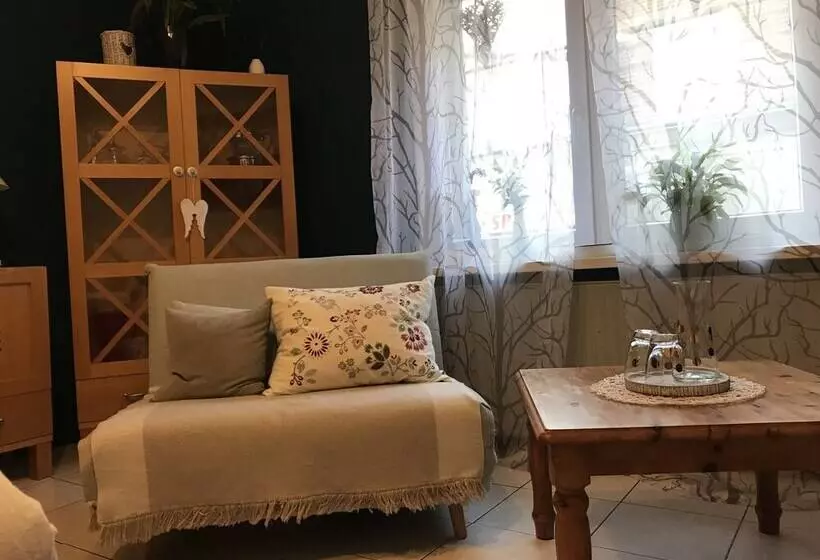 Retkeilymaja Gästehaus Kampik