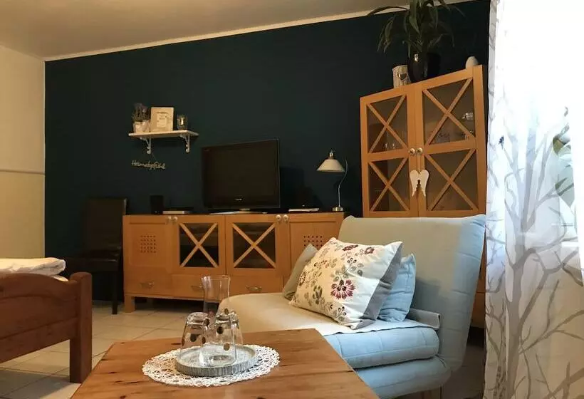 Retkeilymaja Gästehaus Kampik