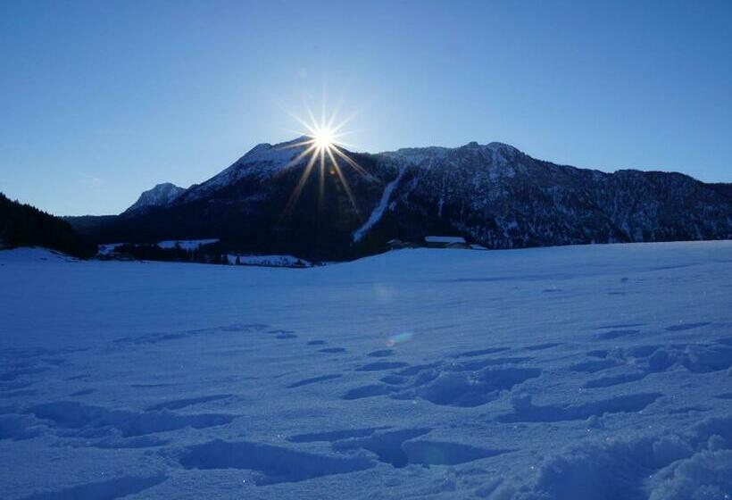 Hotel Schusterbauer   Chiemgau Karte