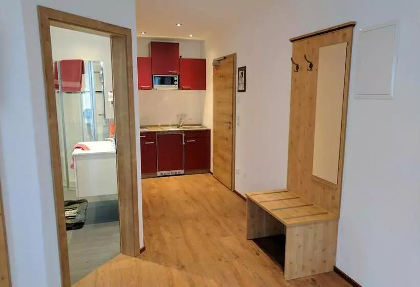 Retkeilymaja Gasthaus Weingast