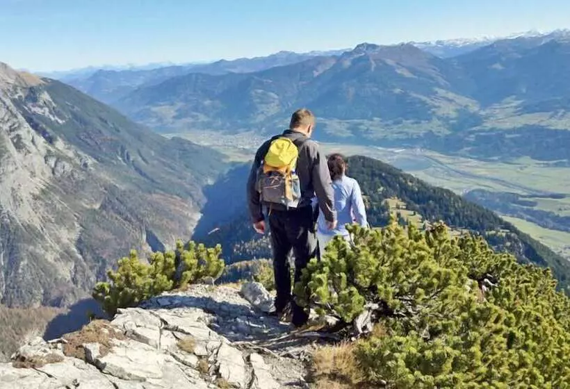 Retkeilymaja Gasthaus Weingast