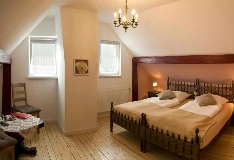 Majatalo Dooscht Gästehaus Reichshof